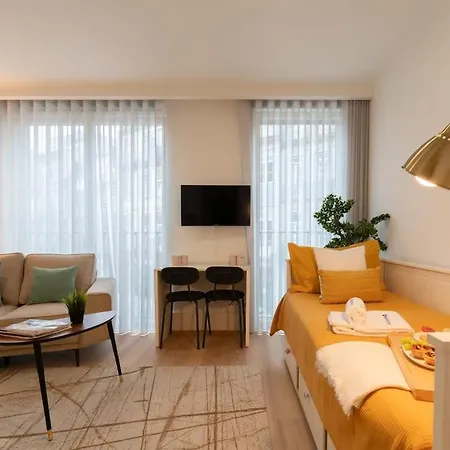 Stylish Formosa By Hostwise شقة